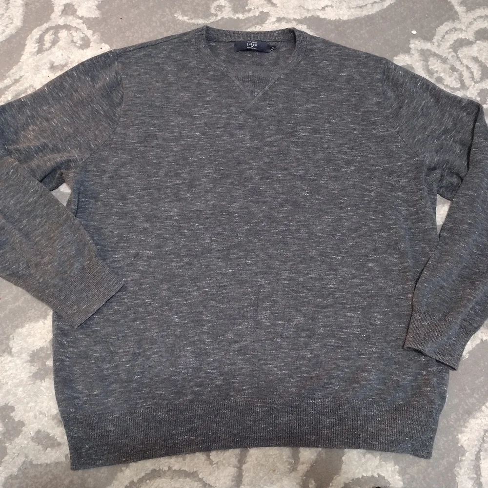 J. Crew dark heathered Gray 100% cotton Sweater